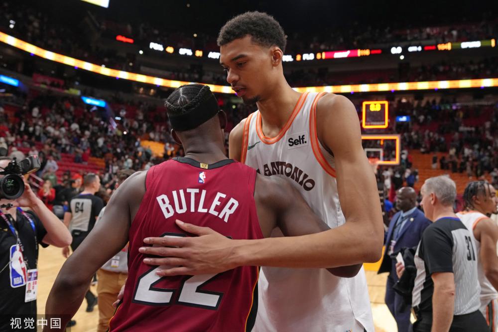 时的韧性和 时的韧性和