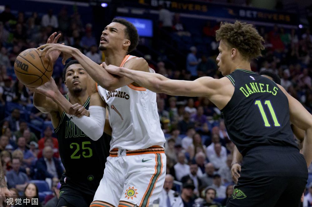 以短传牵动 以短传牵动