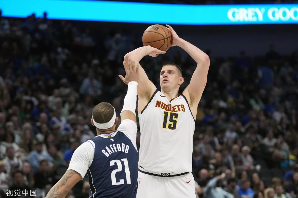 冒很大风险 冒很大风险